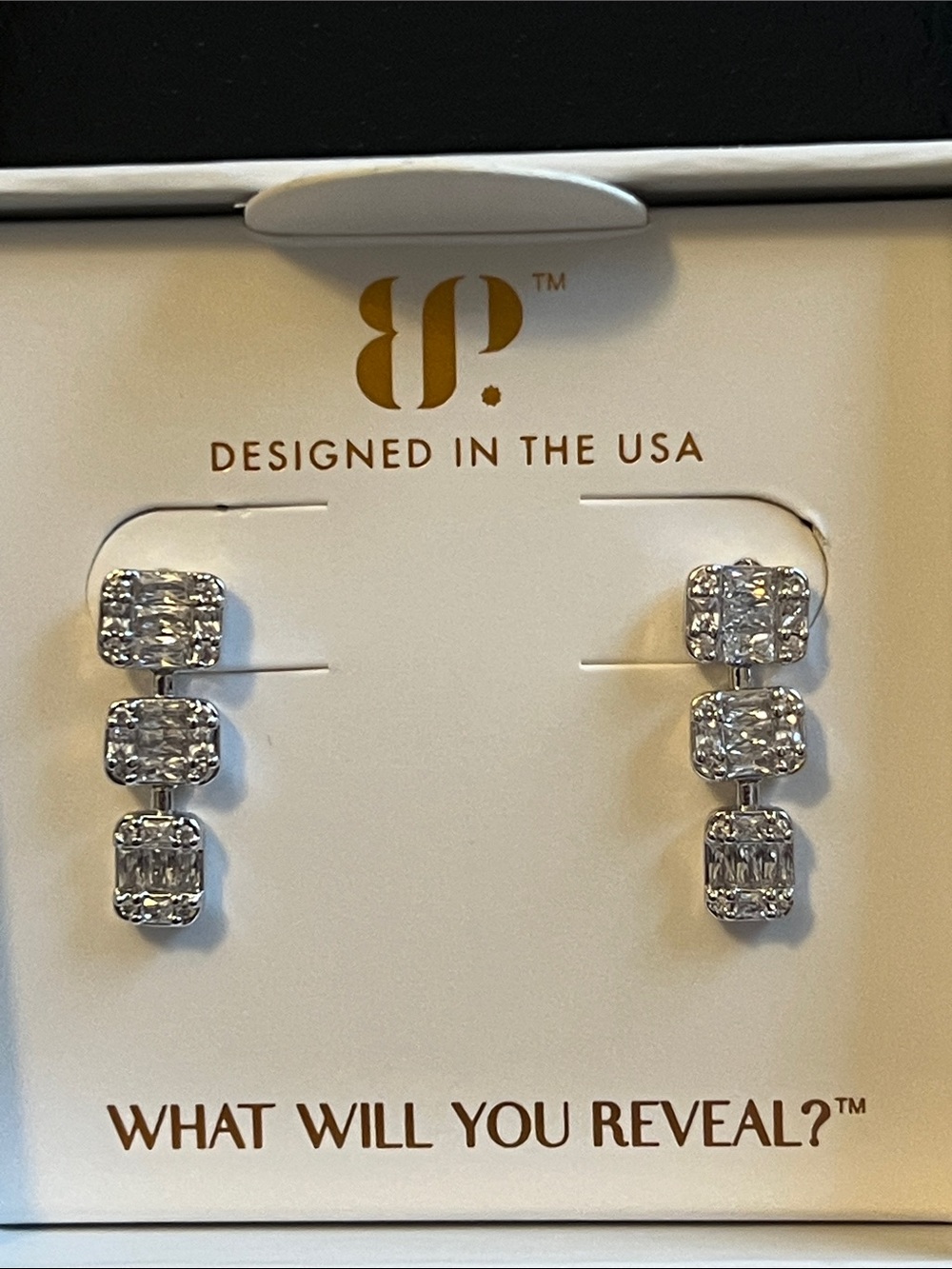 Bomb Party The Elodie Luxe earrings